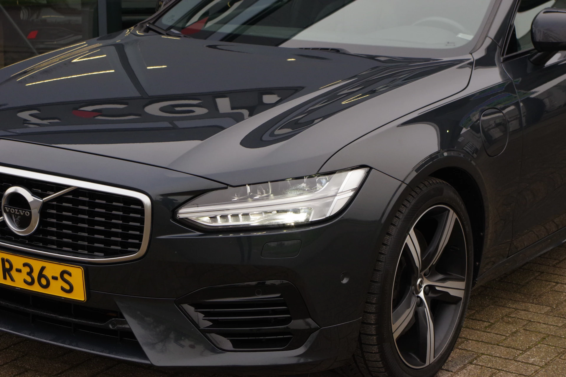 Hoofdafbeelding Volvo V90