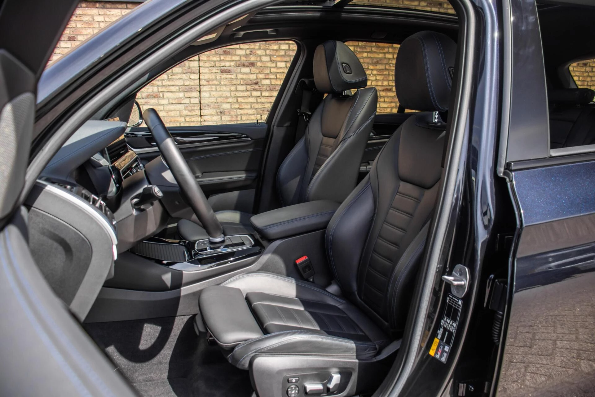 Hoofdafbeelding BMW iX3