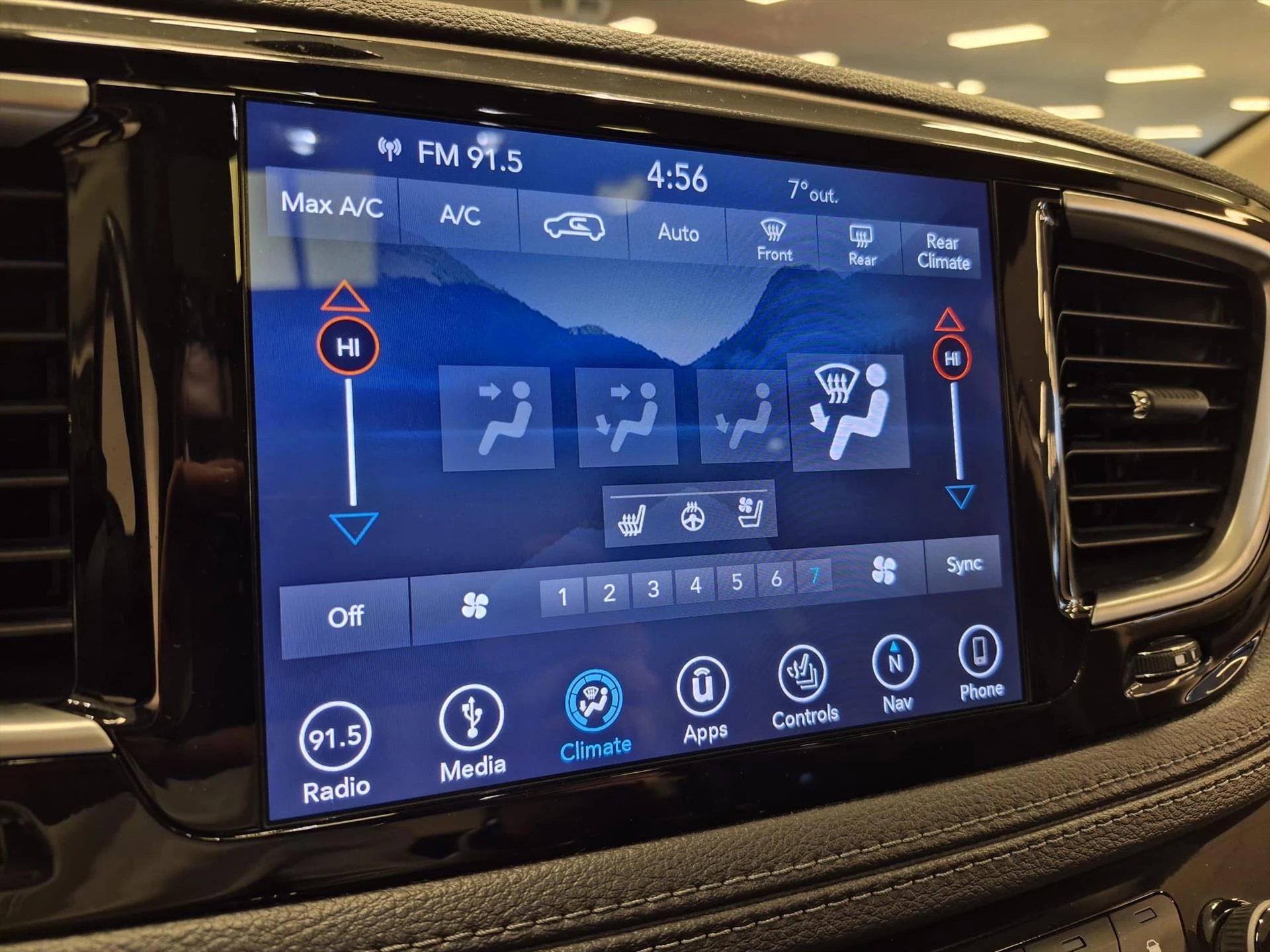 Hoofdafbeelding Chrysler Pacifica