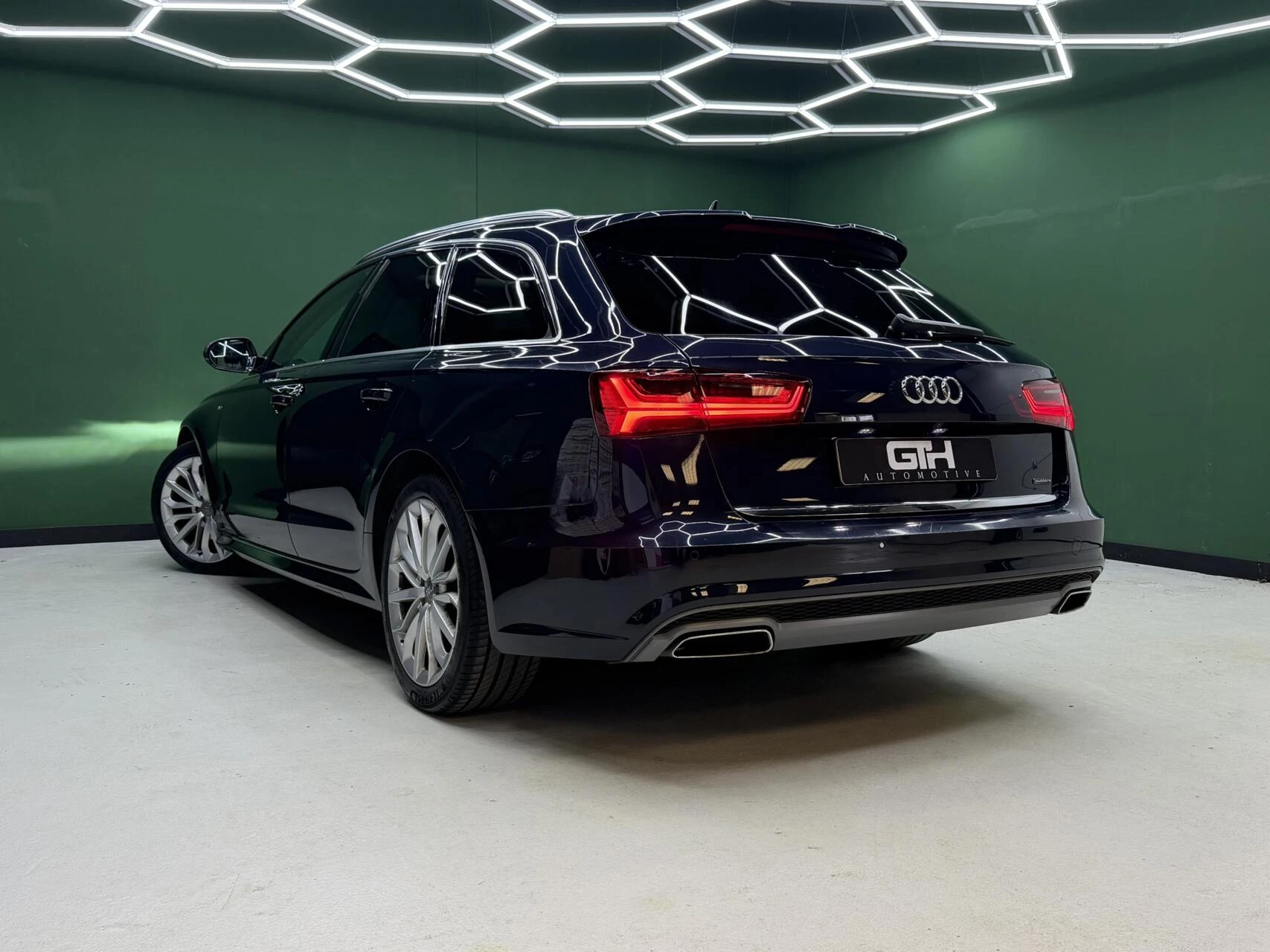 Hoofdafbeelding Audi A6