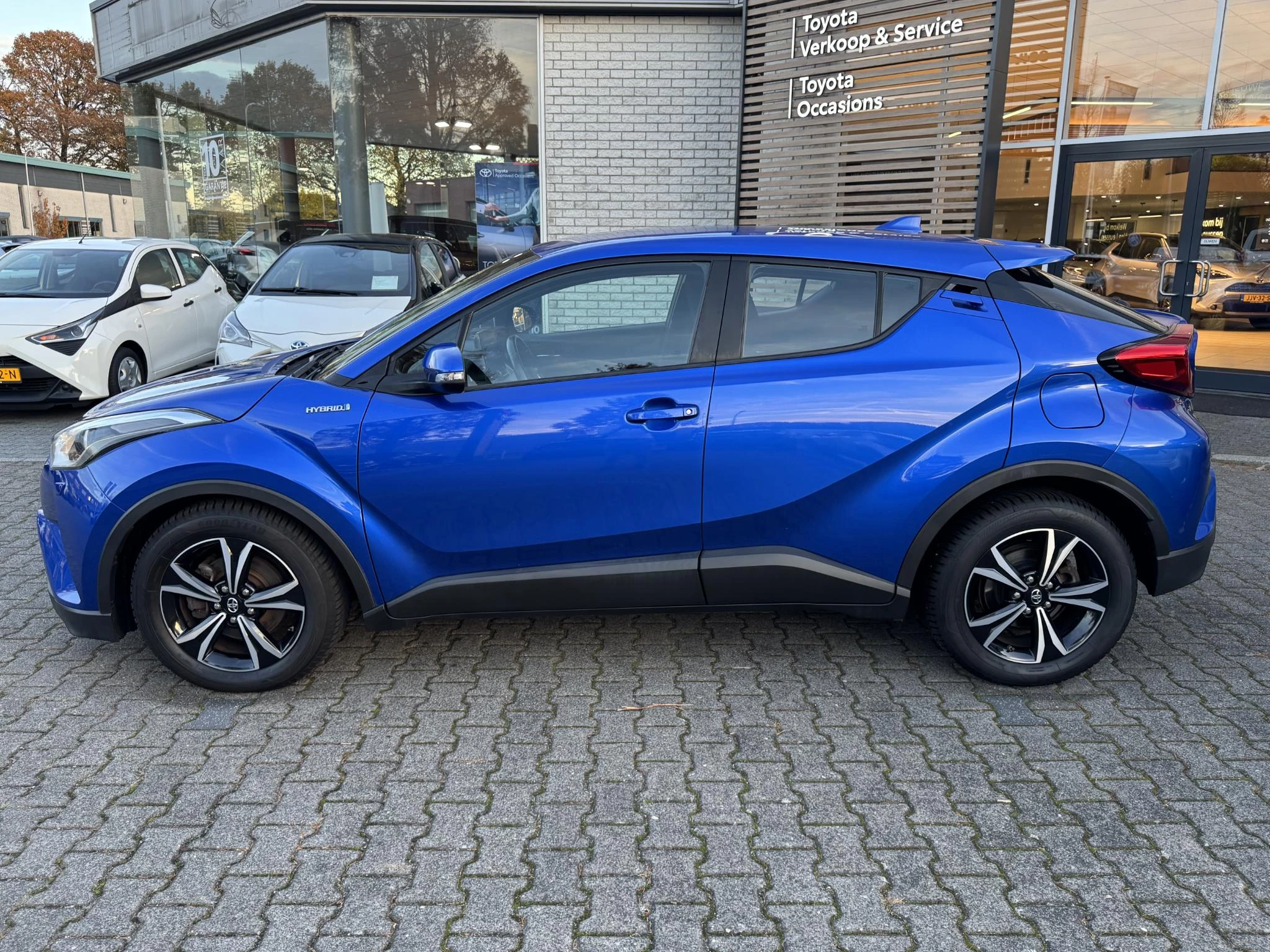 Hoofdafbeelding Toyota C-HR