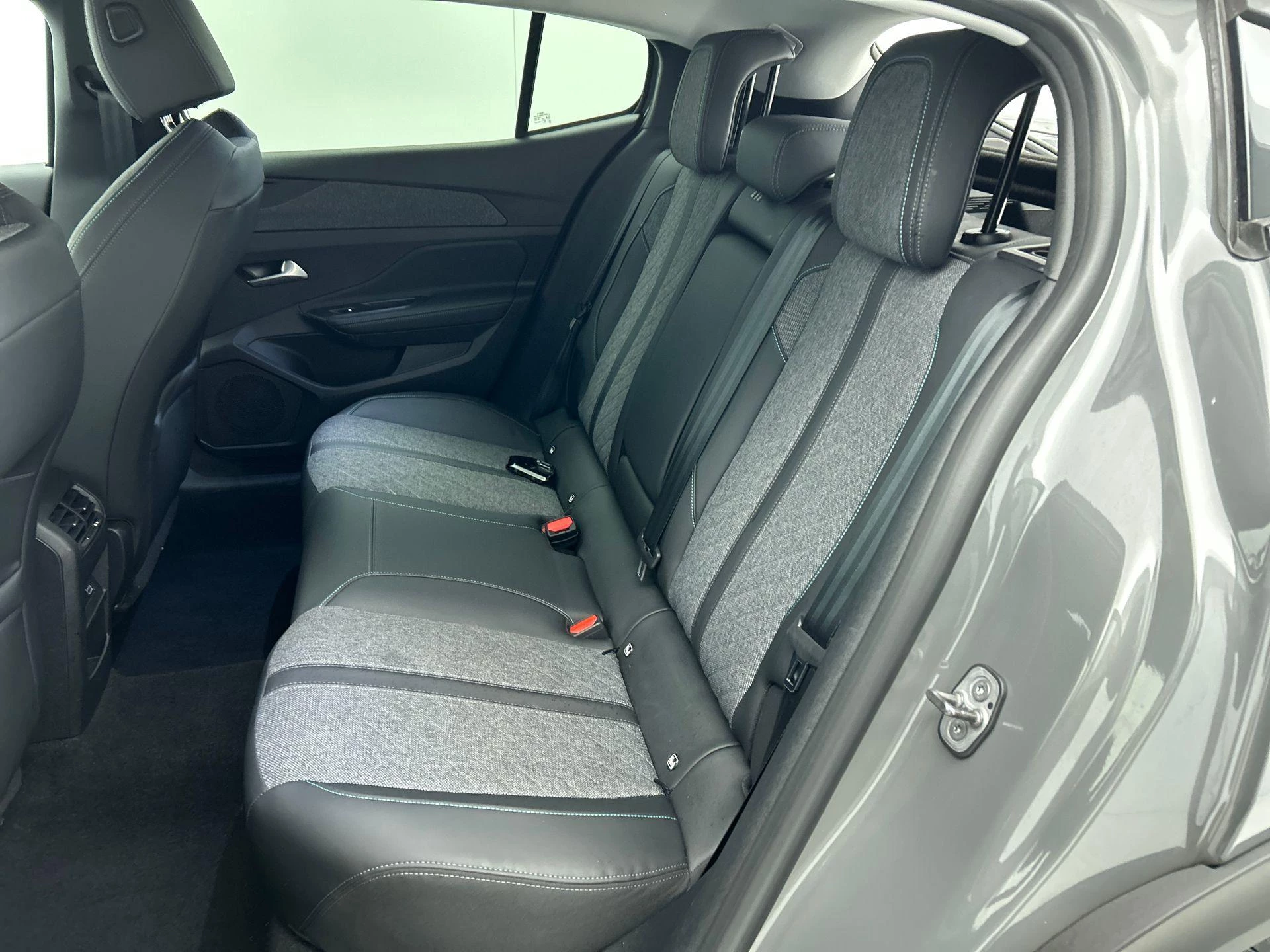 Hoofdafbeelding Peugeot 408