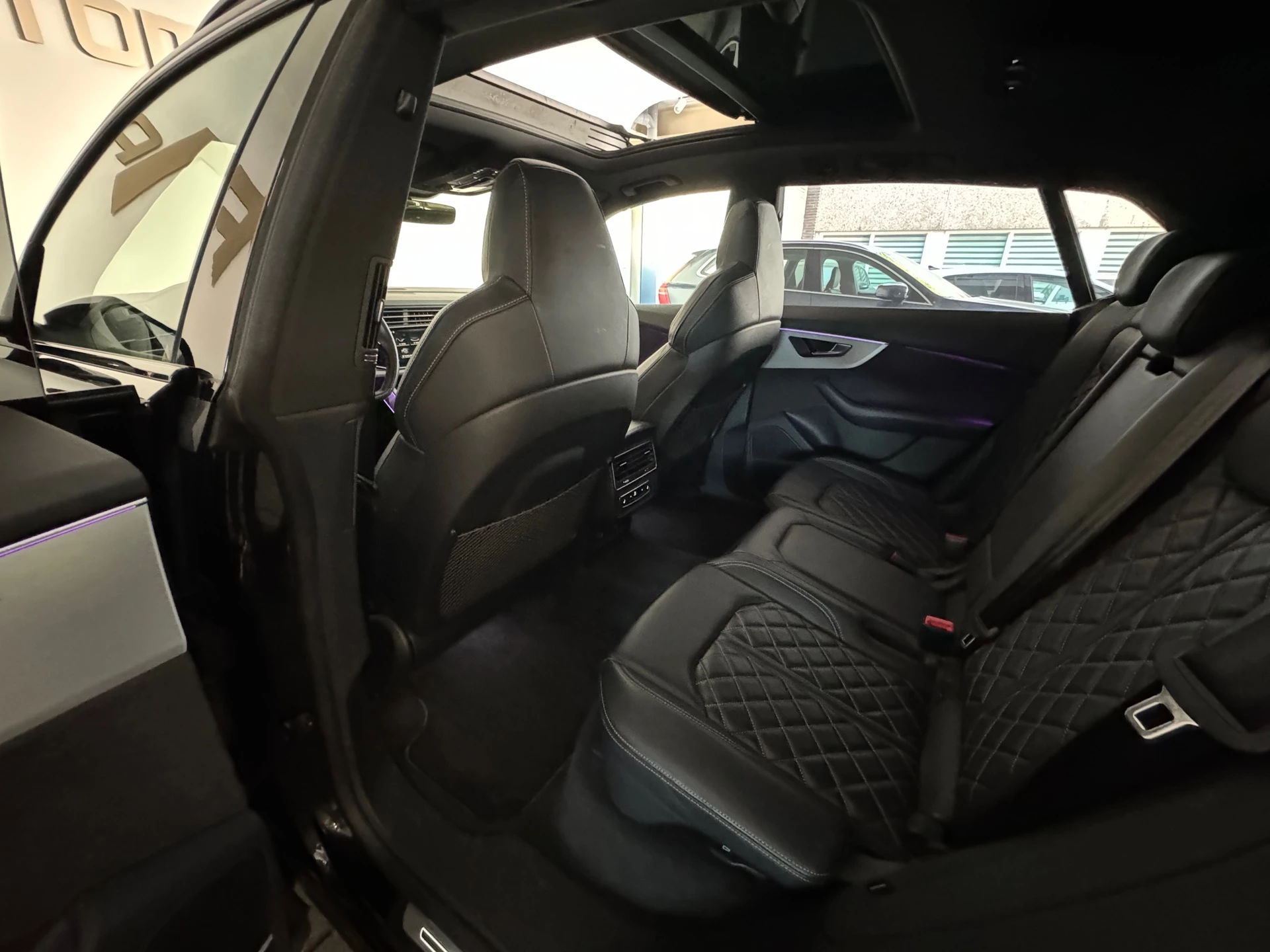 Hoofdafbeelding Audi Q8