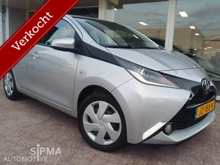 Toyota Aygo 1.0 x-play/29dkm!/Navi/Camera/1e eig/NL-auto