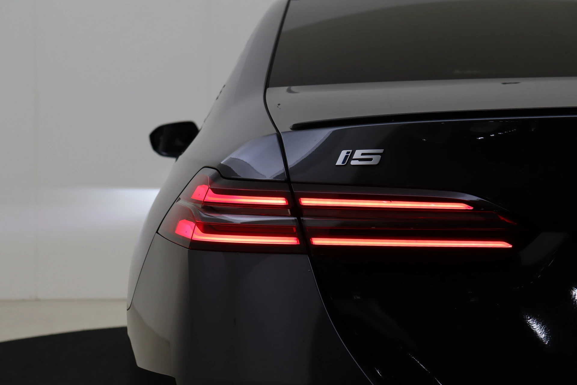 Hoofdafbeelding BMW i5