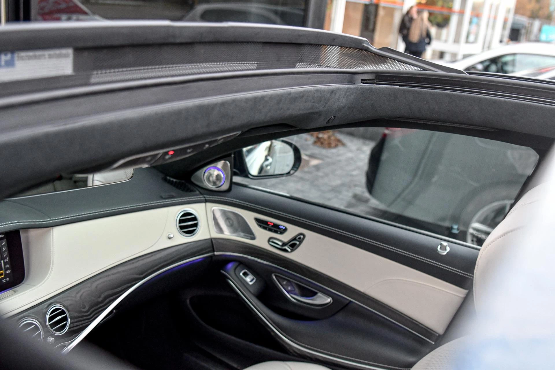 Hoofdafbeelding Mercedes-Benz S-Klasse