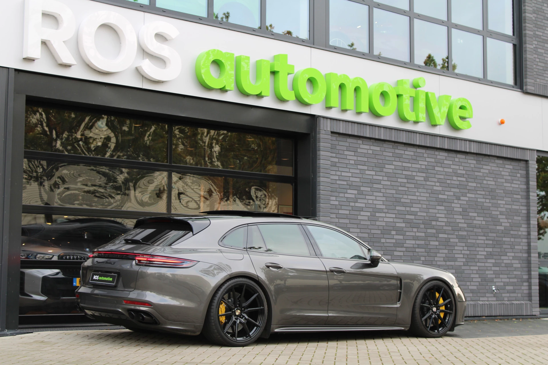 Hoofdafbeelding Porsche Panamera