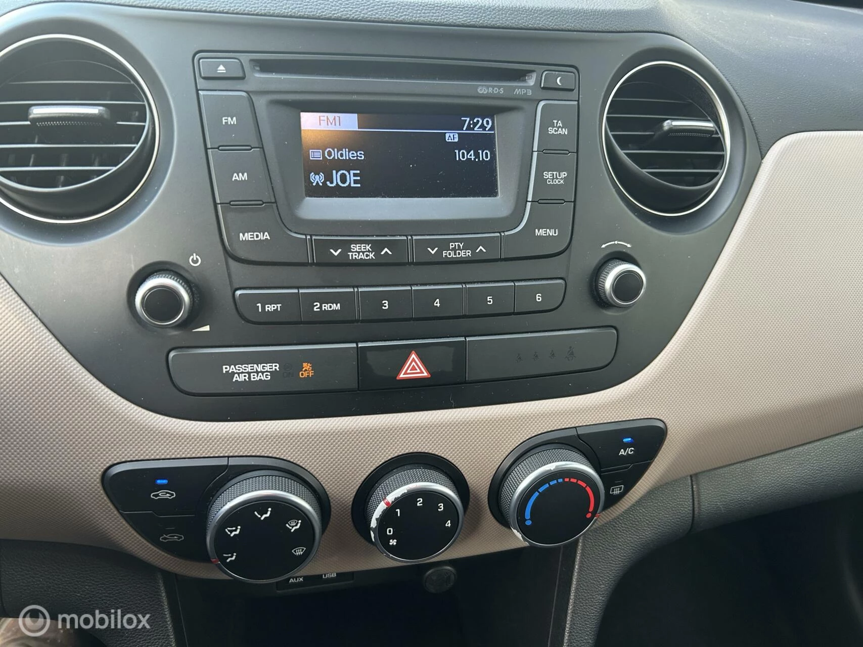 Hoofdafbeelding Hyundai i10