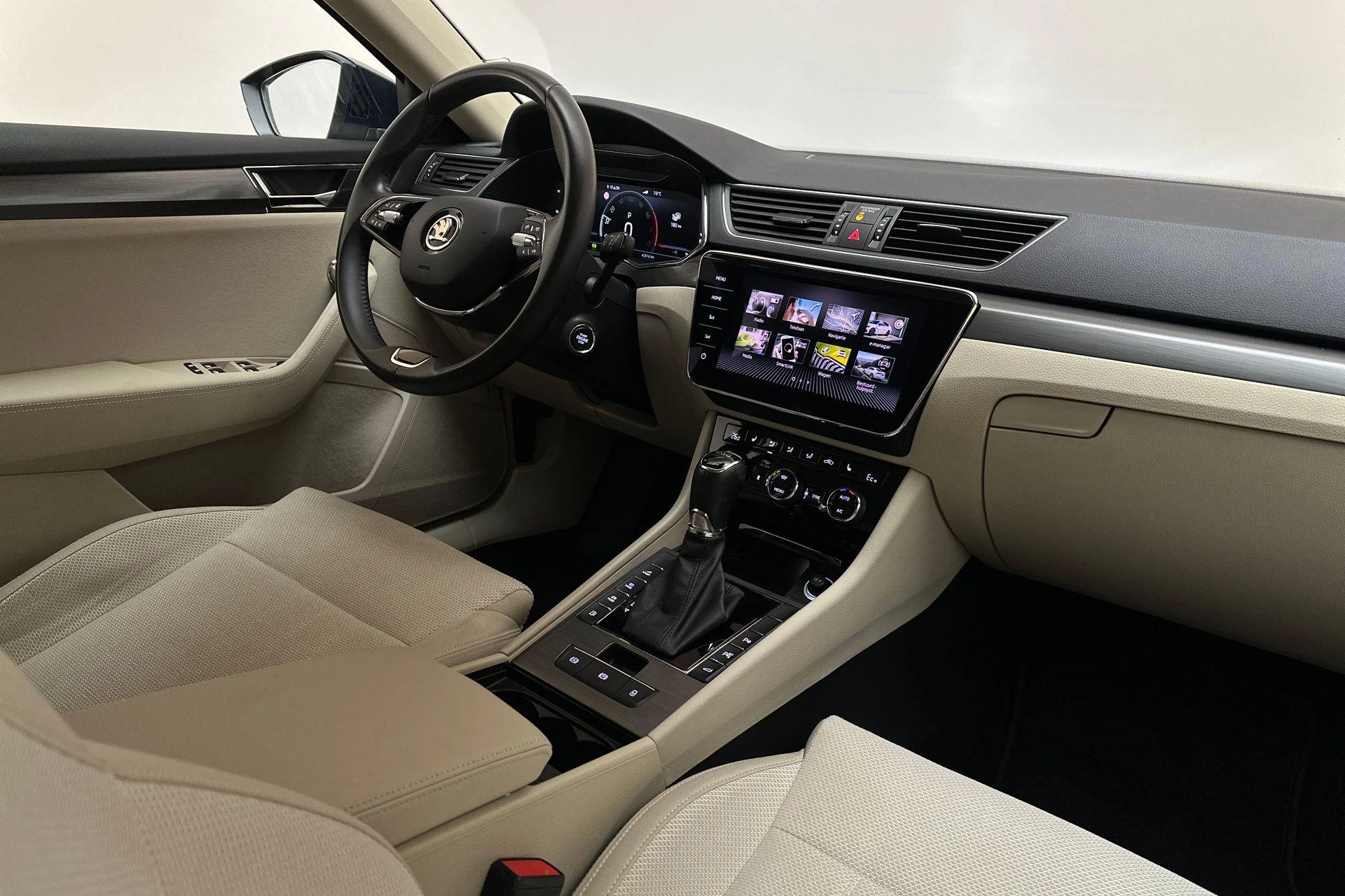 Hoofdafbeelding Škoda Superb