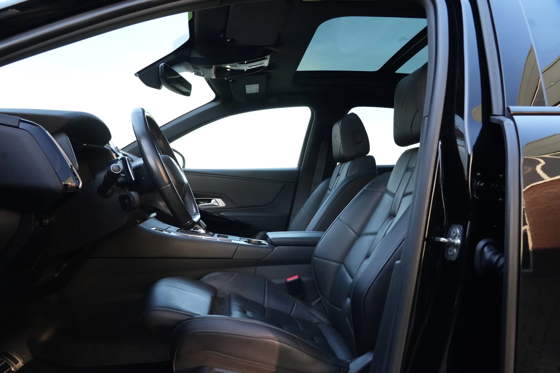 Hoofdafbeelding DS DS 7