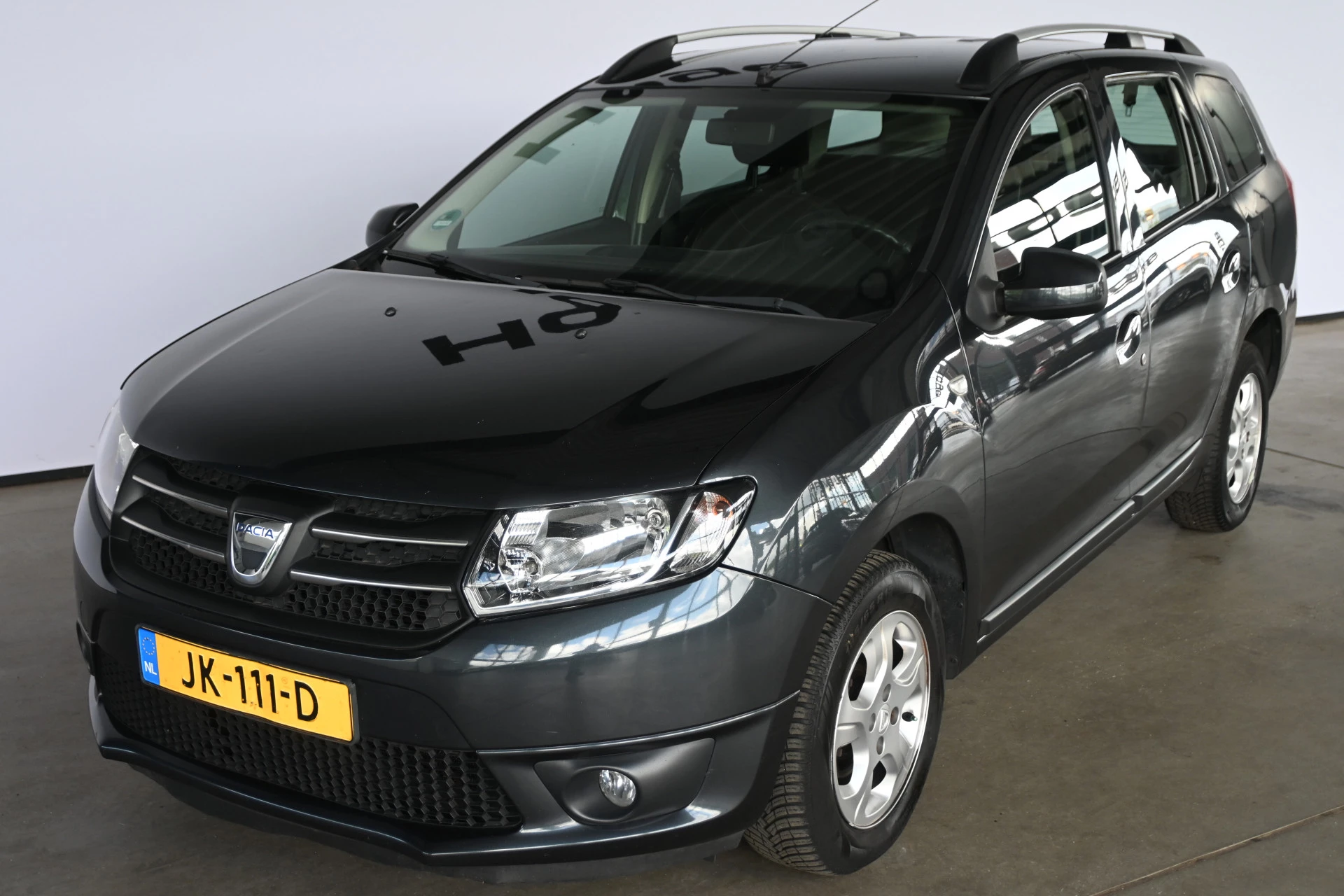 Hoofdafbeelding Dacia Logan