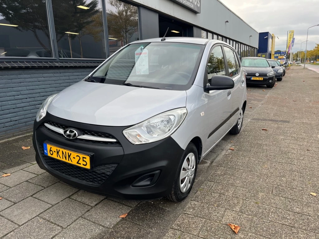 Hoofdafbeelding Hyundai i10