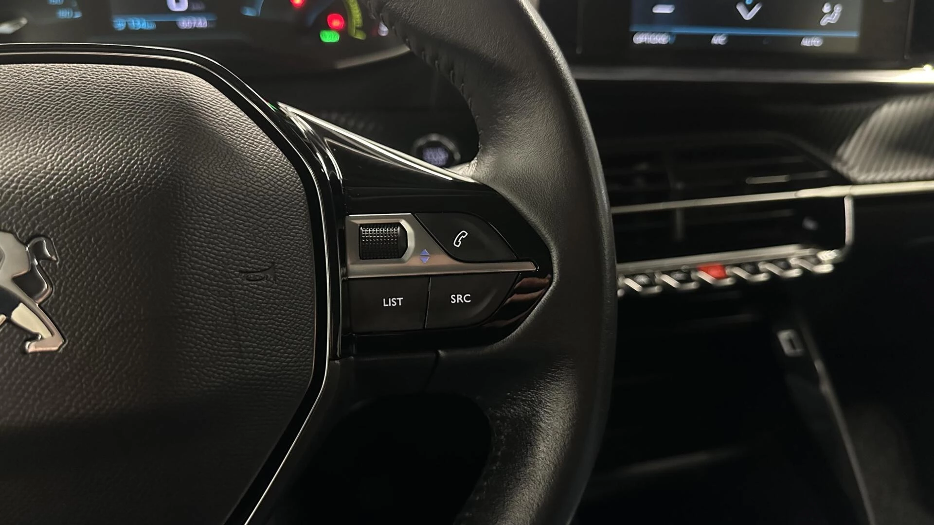 Hoofdafbeelding Peugeot e-208