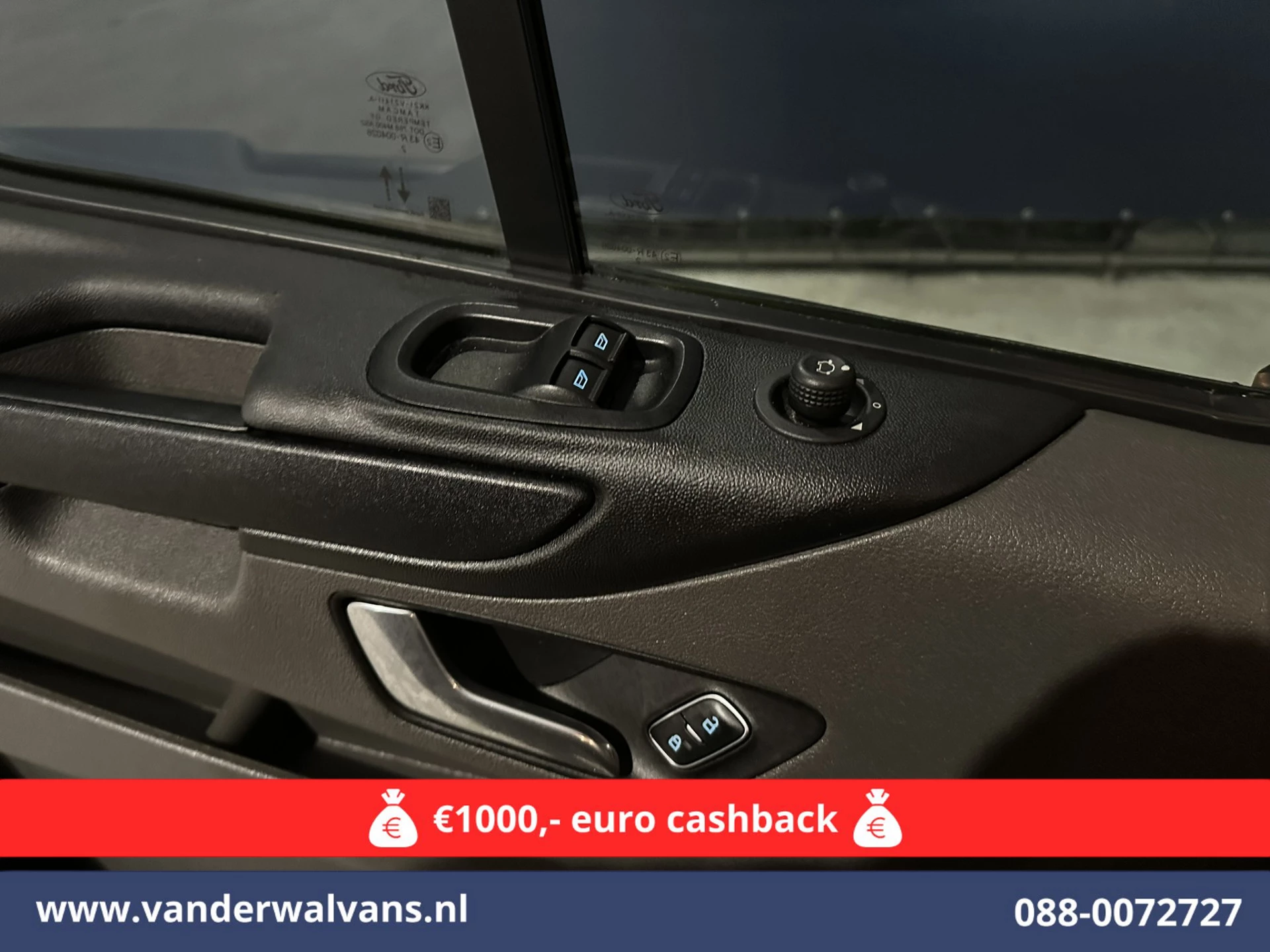 Hoofdafbeelding Ford Transit Custom