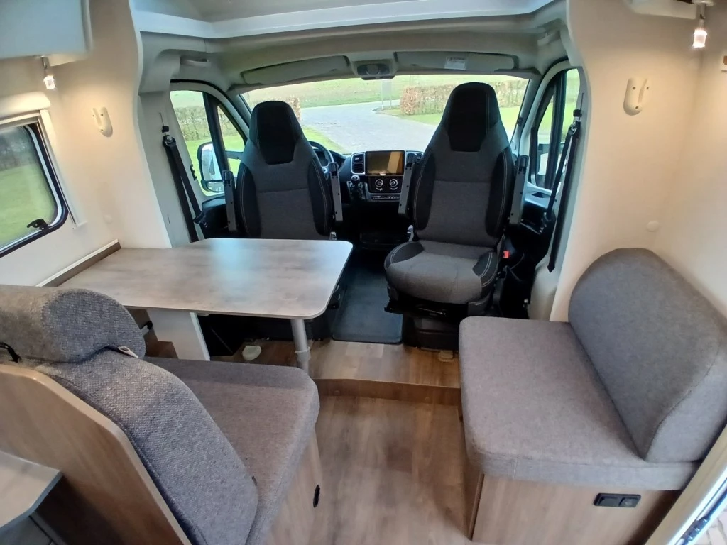 Hoofdafbeelding Carado T338s