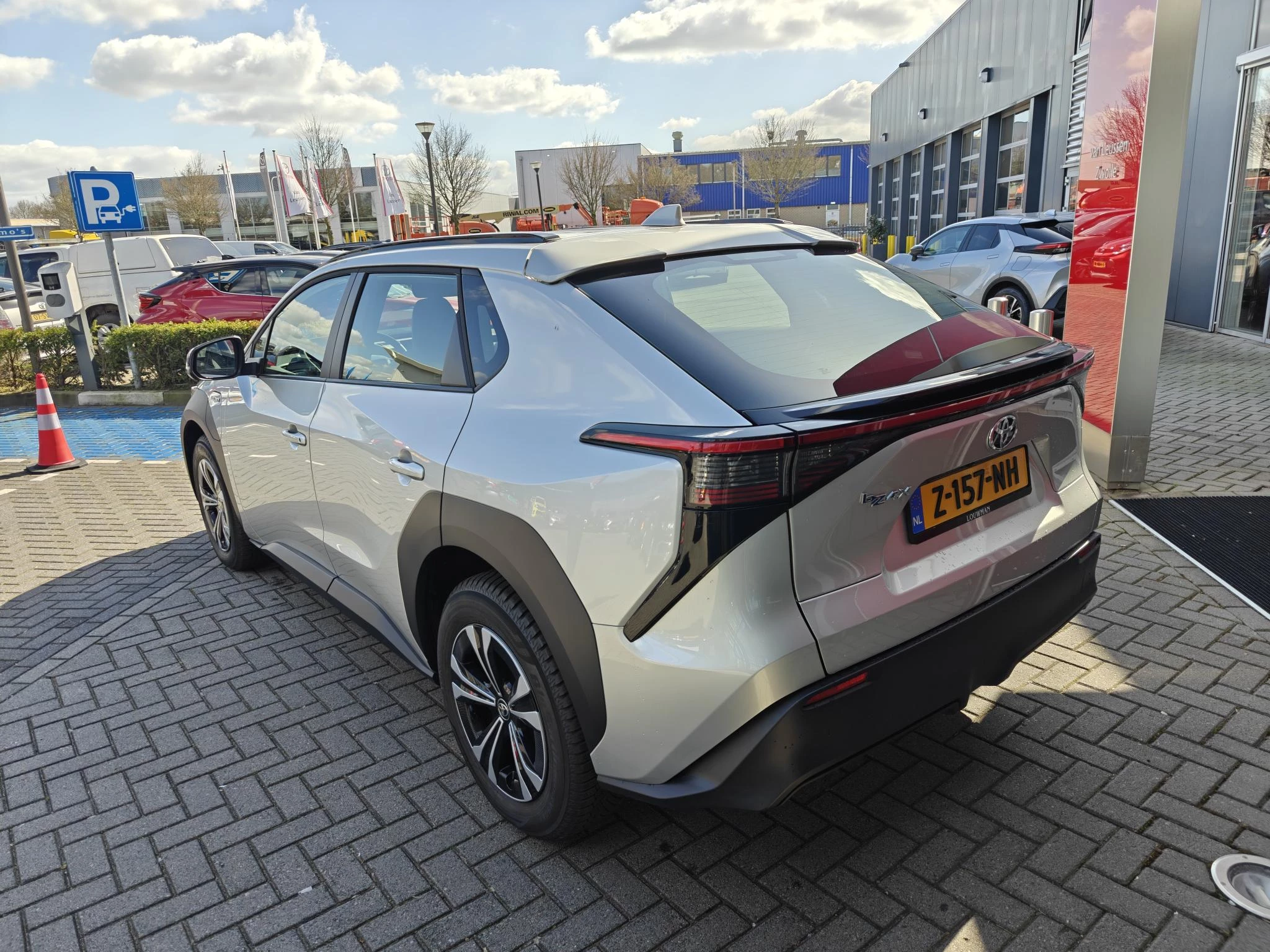 Hoofdafbeelding Toyota bZ4X