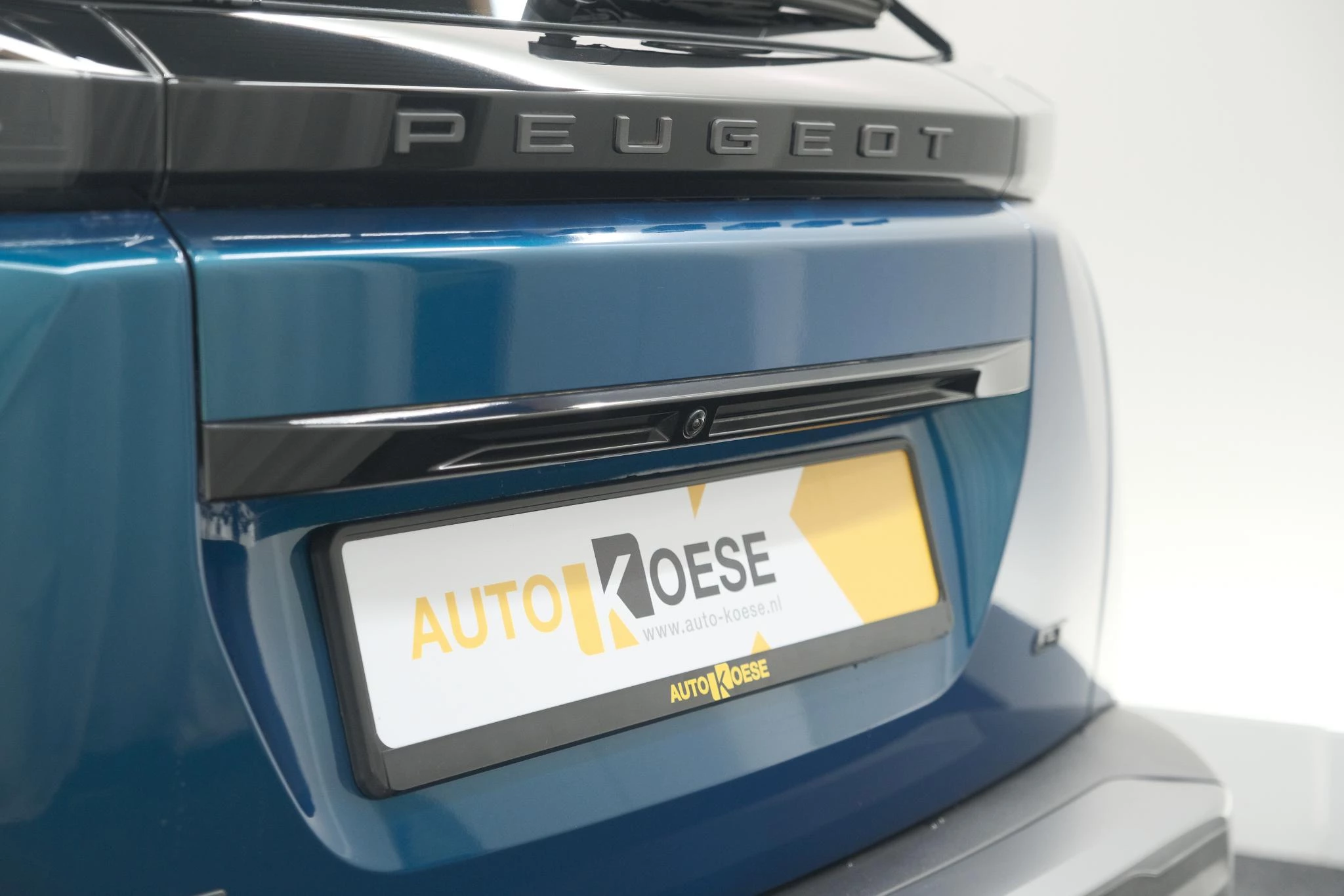 Hoofdafbeelding Peugeot e-2008