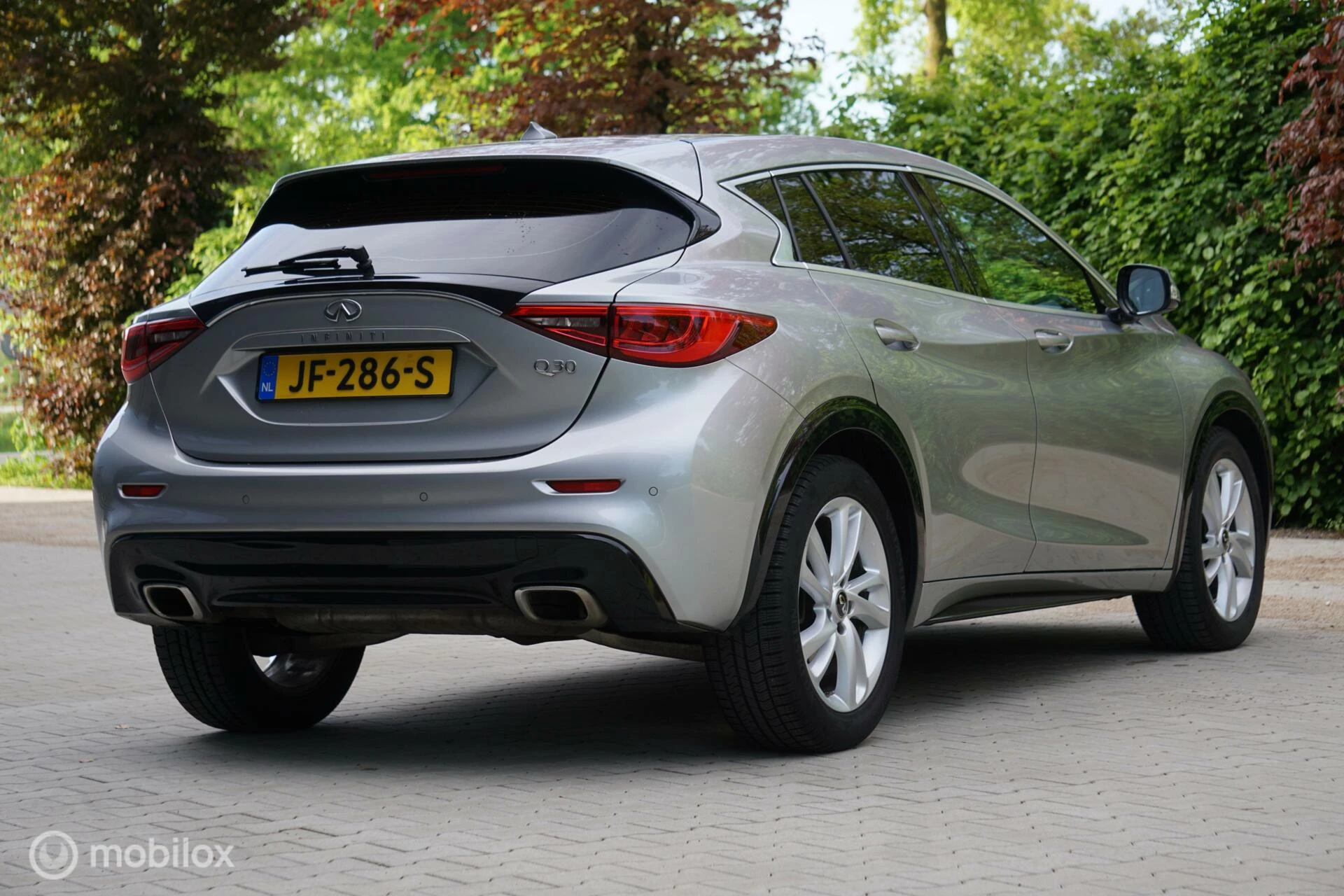 Hoofdafbeelding Infiniti Q