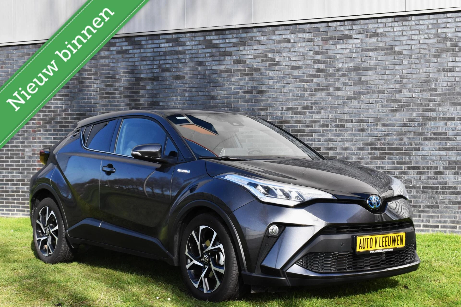 Hoofdafbeelding Toyota C-HR