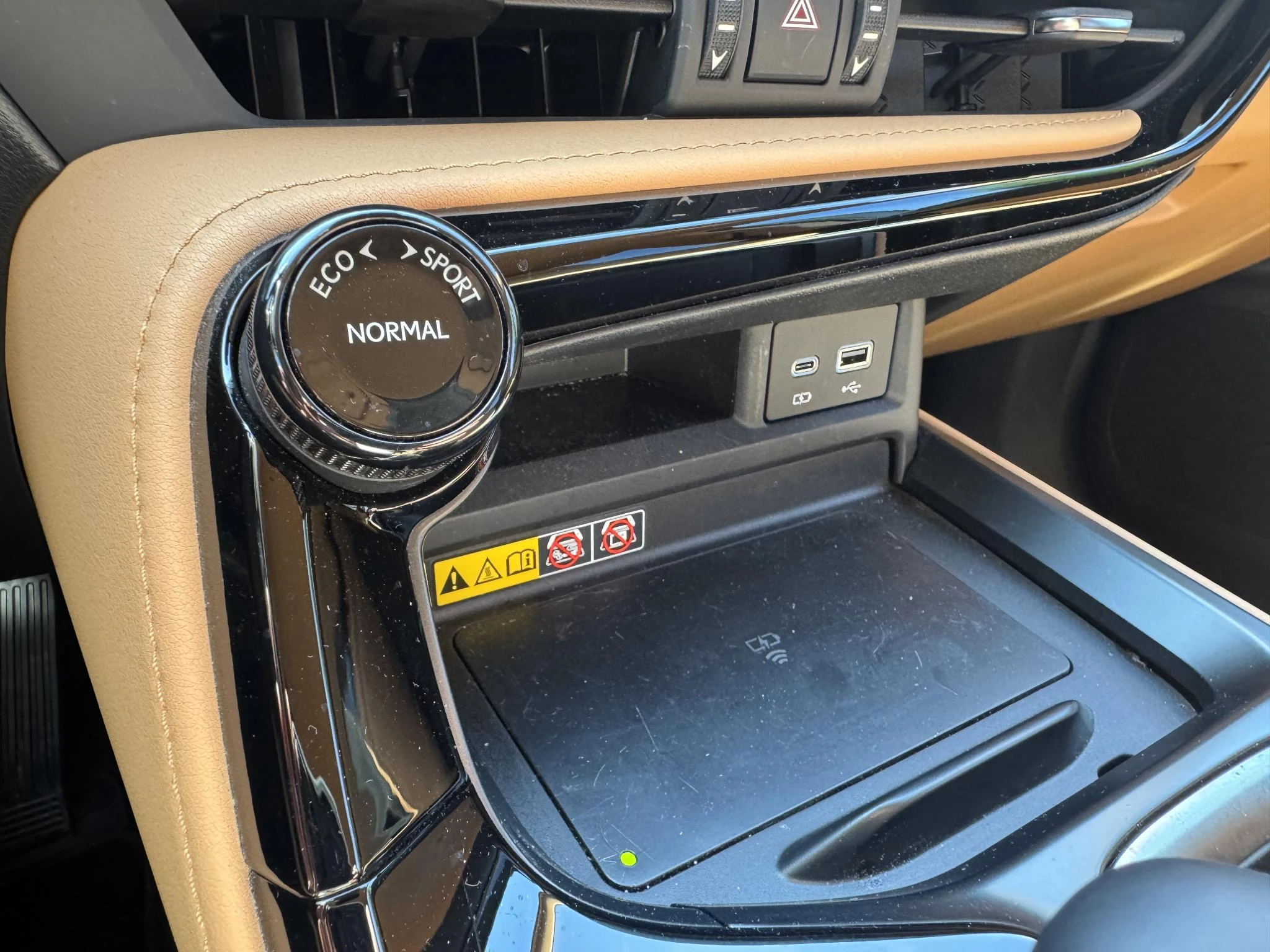 Hoofdafbeelding Lexus NX