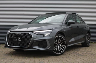 Audi A3 Sportback 40 TFSI e 3x S-Line |Panoramadak | Elektrische kofferbak | Camera | Adaptive cruise | Lane assist | Apple carpla
