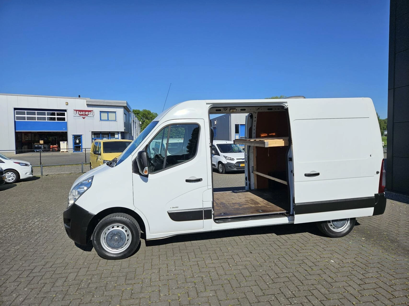 Hoofdafbeelding Opel Movano