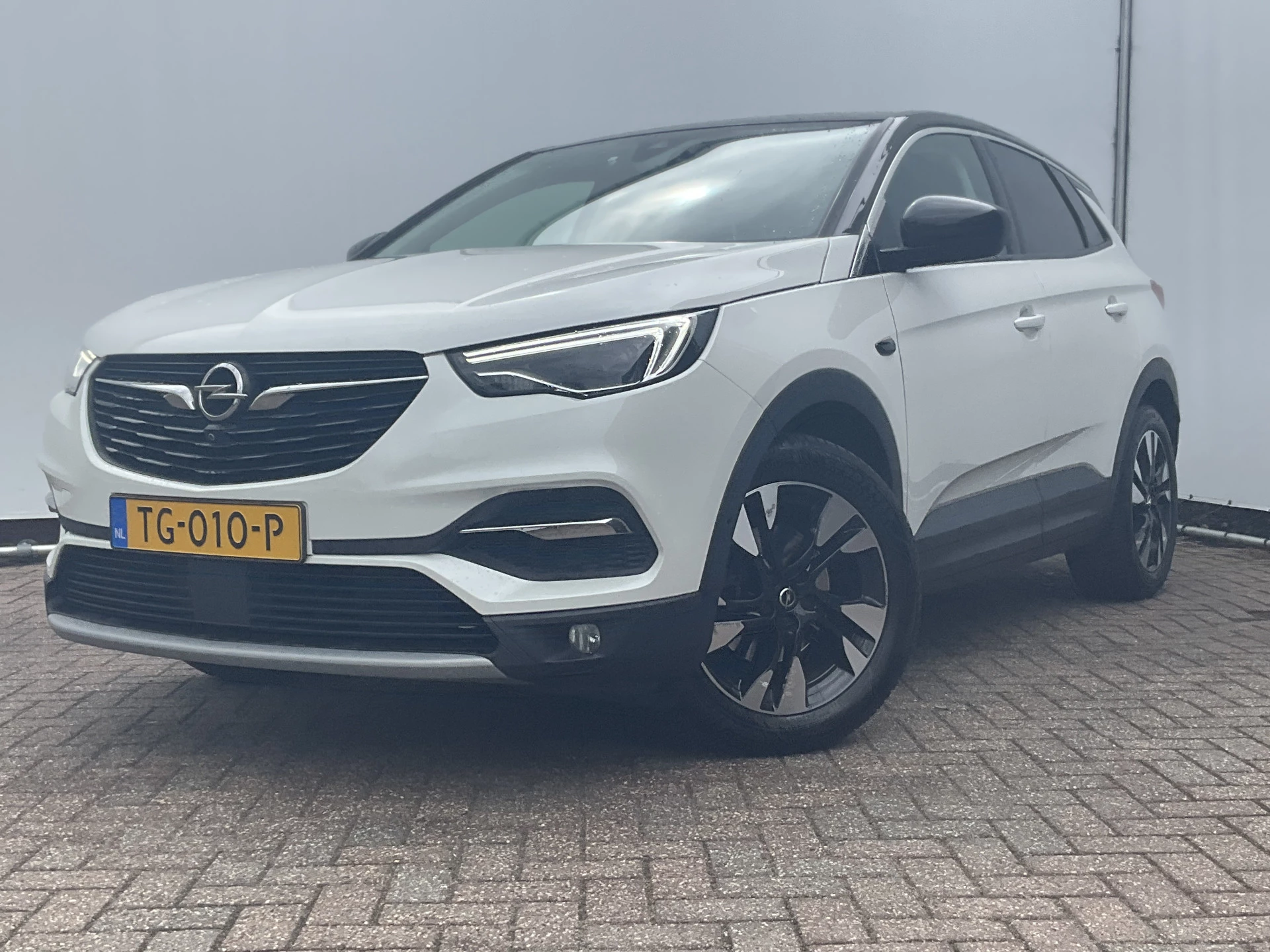 Hoofdafbeelding Opel Grandland X