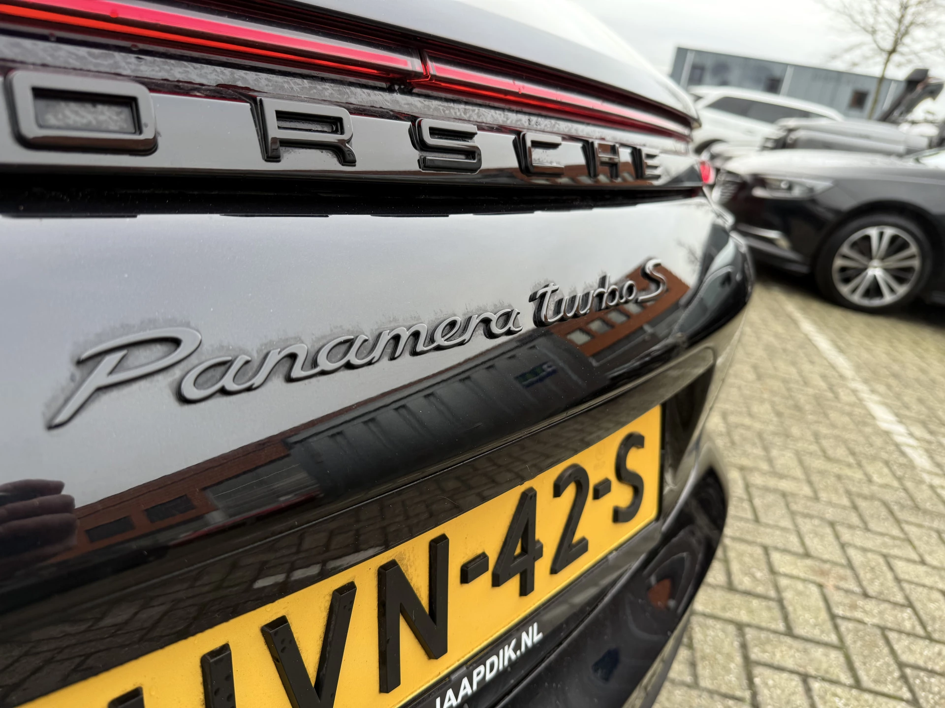 Hoofdafbeelding Porsche Panamera