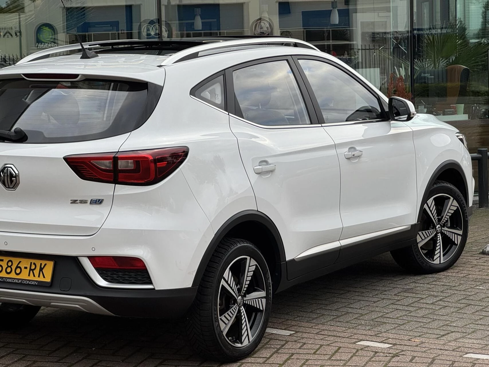 Hoofdafbeelding MG ZS EV