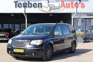 Hoofdafbeelding Chrysler Grand Voyager Chrysler Grand Voyager 3.8 V6 Limited | BTW Auto | 7 Persoons | Nieuwe APK |Lederen interieur | Stoelverwarming | Navigatie | Dvd speler | Camera | Cruise control |