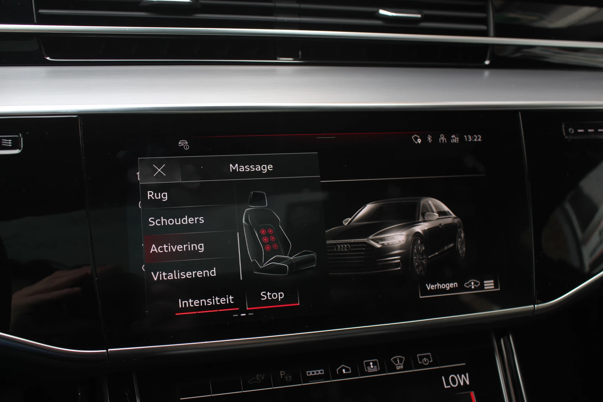 Hoofdafbeelding Audi A8