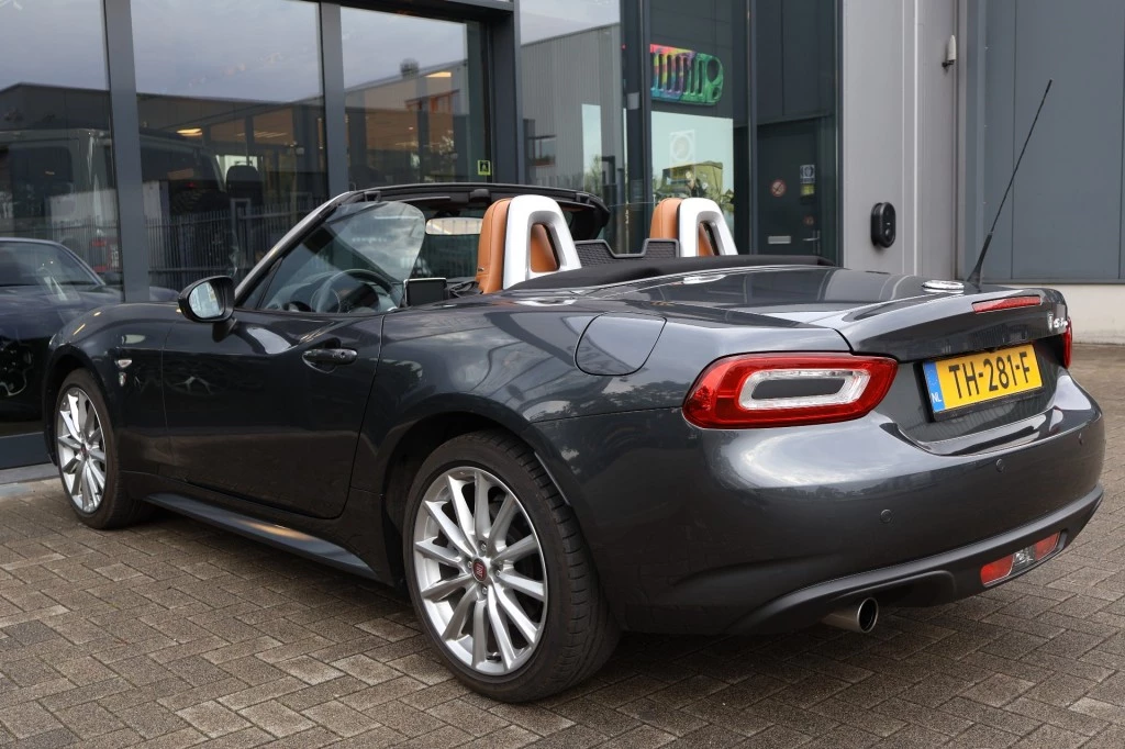 Hoofdafbeelding Fiat Spider