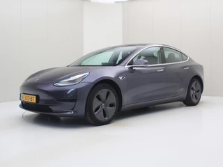 Hoofdafbeelding Tesla Model 3 Tesla Model 3 Standard RWD Plus [ SoH 91%+TREKHAAK+LFP ACCU+AUTOPILOT+60 kWh+PREMIUM AUDIO ]
