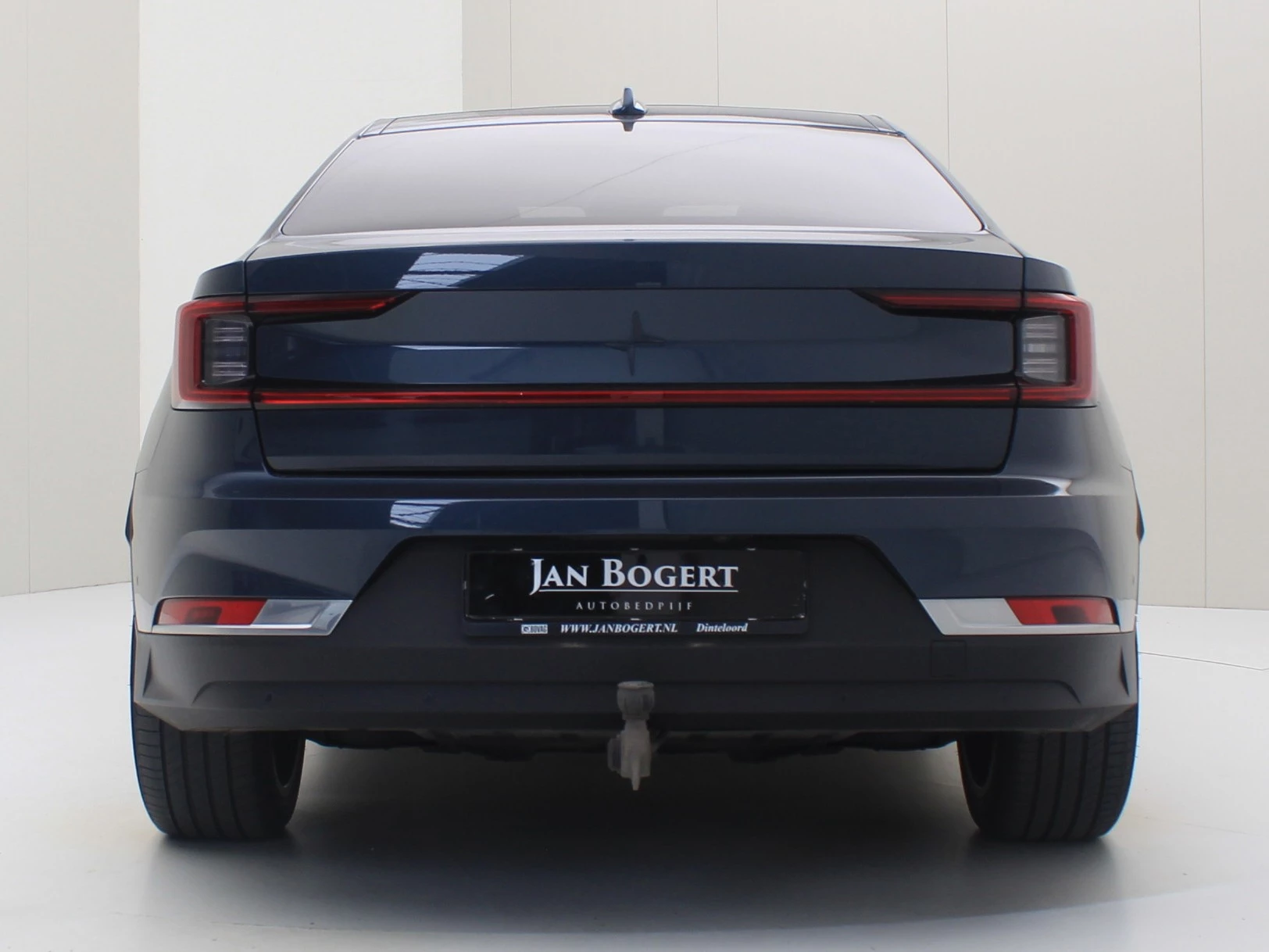 Hoofdafbeelding Polestar 2