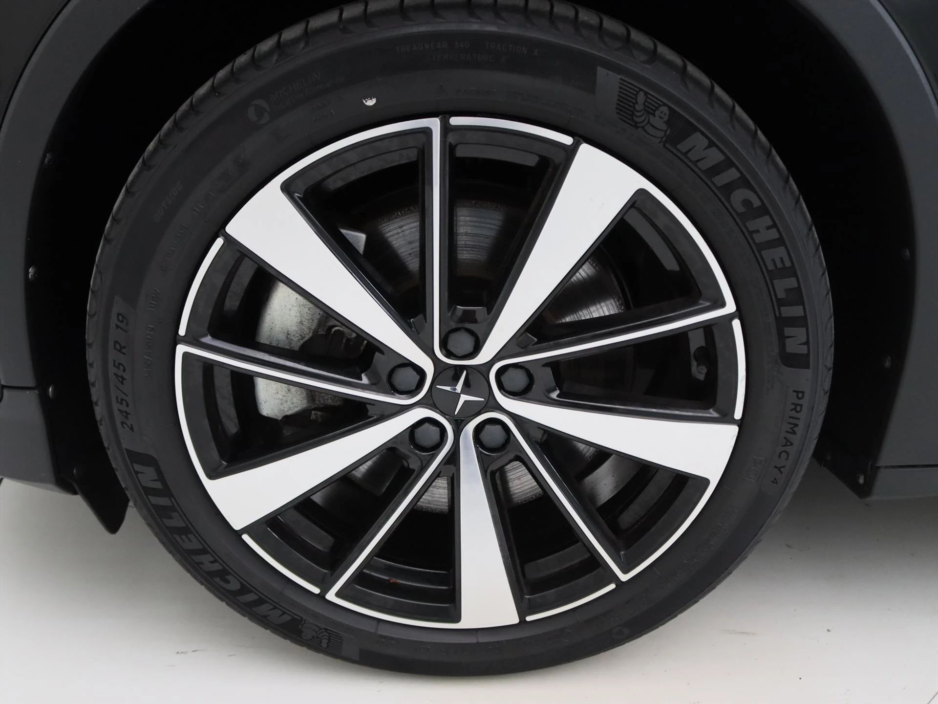 Hoofdafbeelding Polestar 2