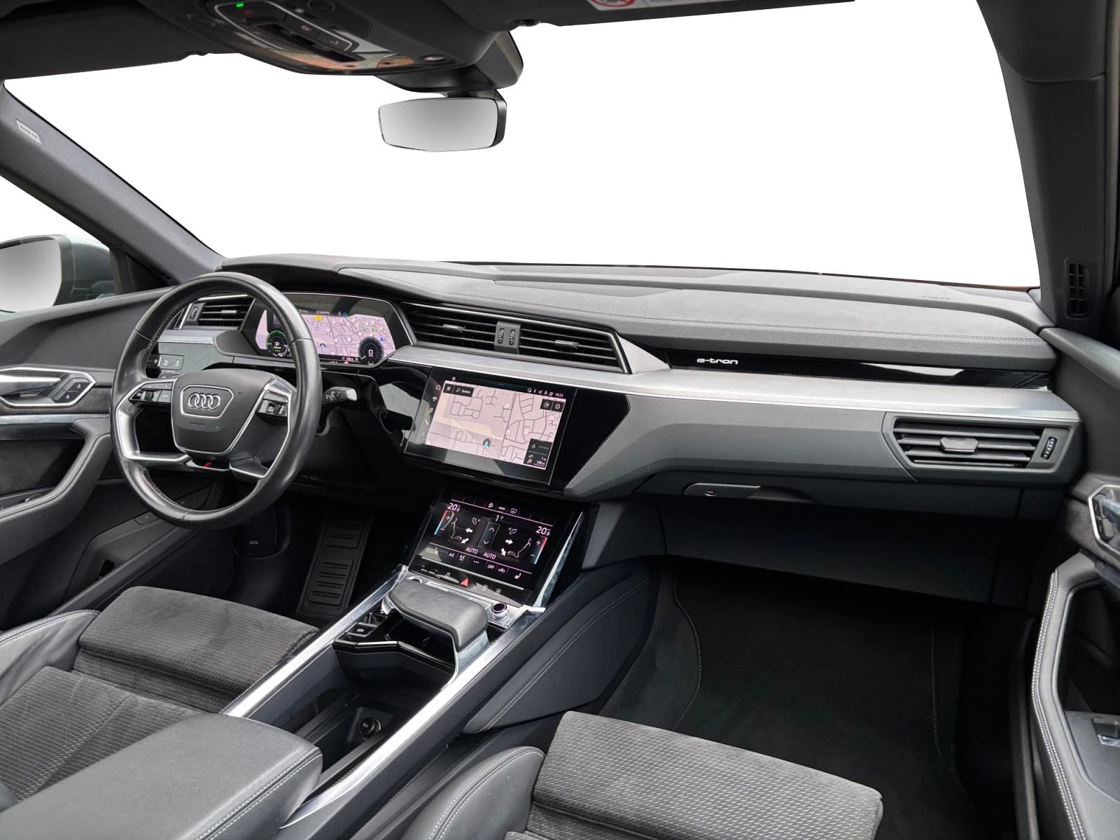 Hoofdafbeelding Audi e-tron