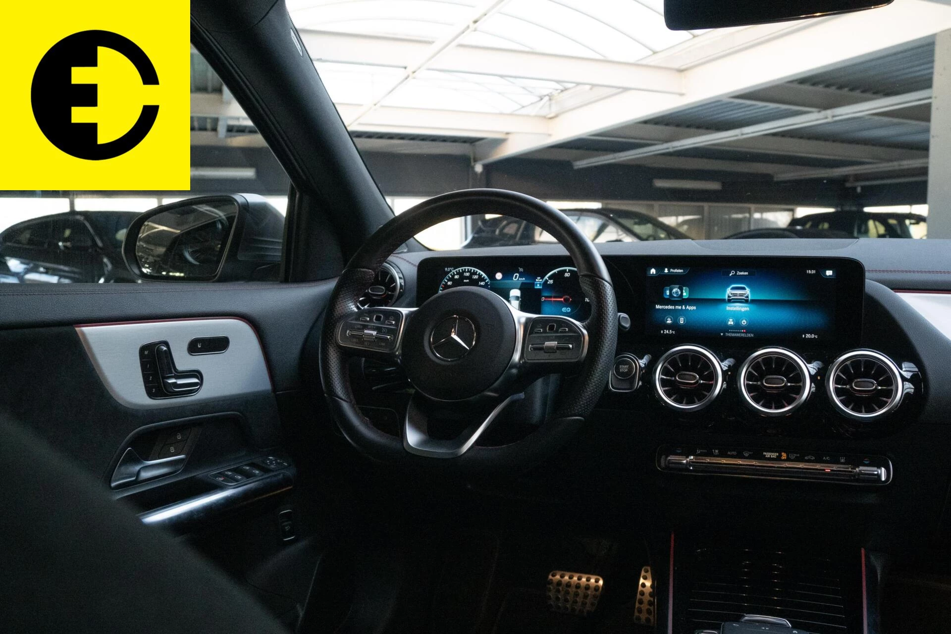 Hoofdafbeelding Mercedes-Benz EQA