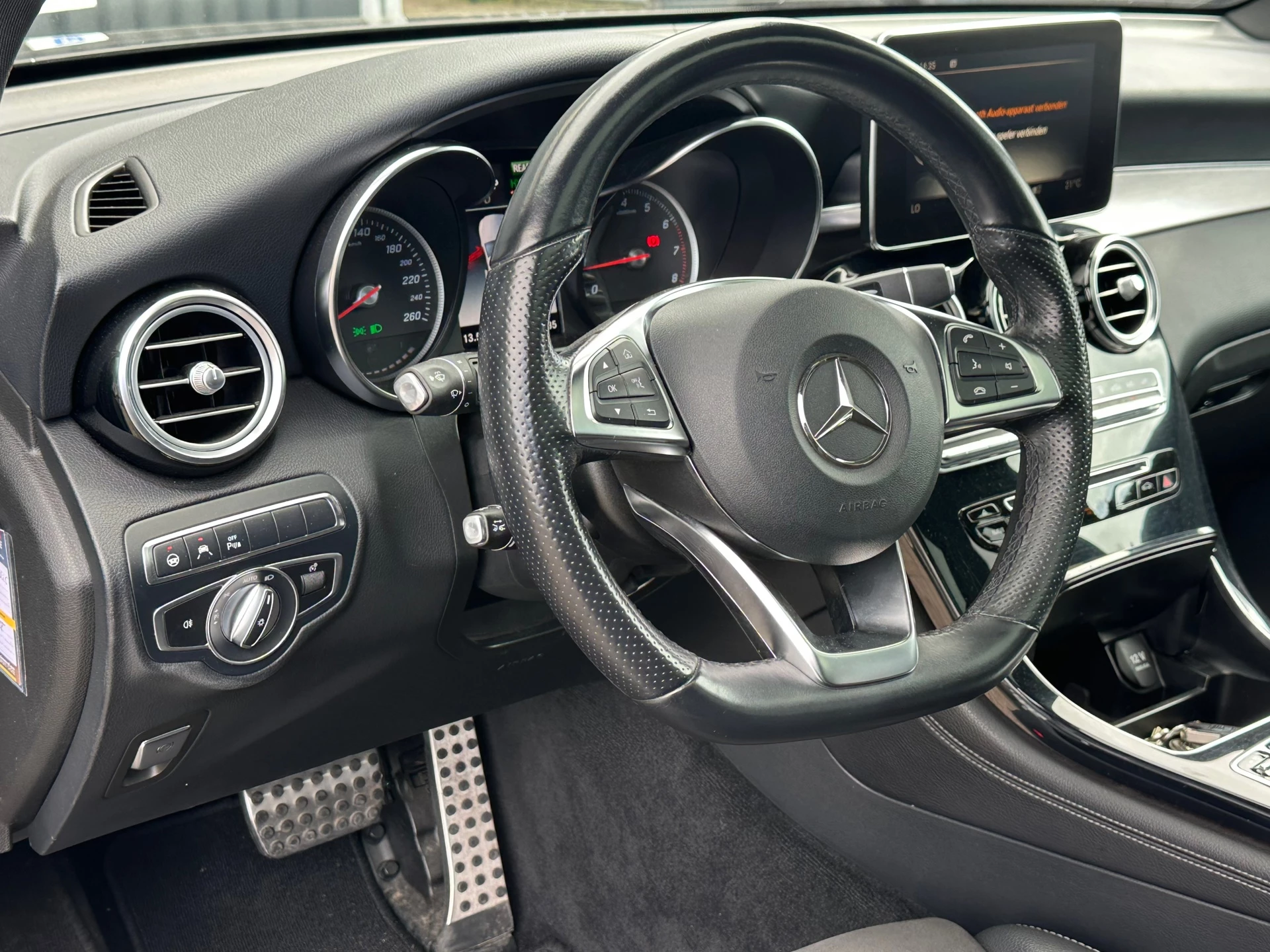 Hoofdafbeelding Mercedes-Benz GLC