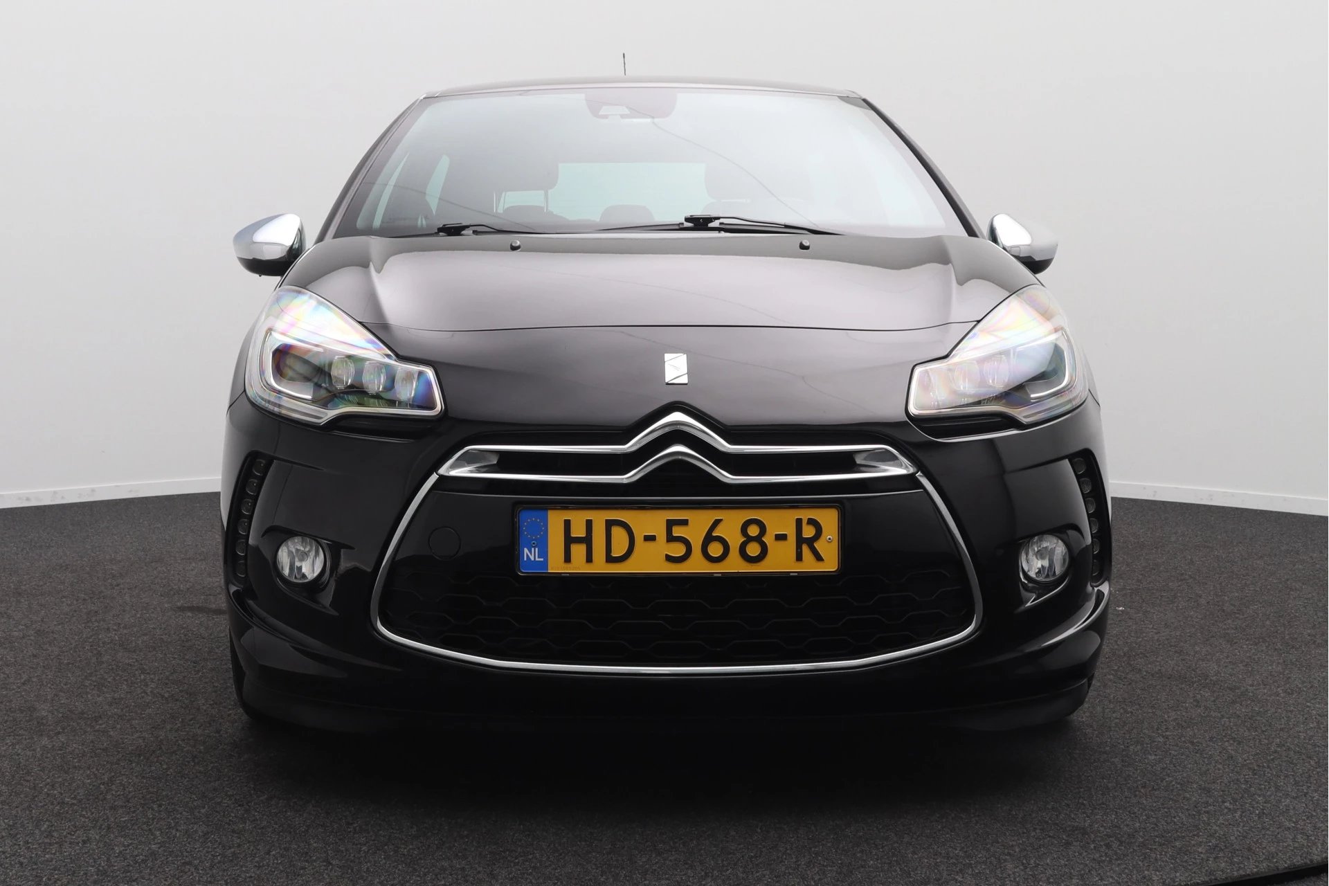 Hoofdafbeelding DS DS 3