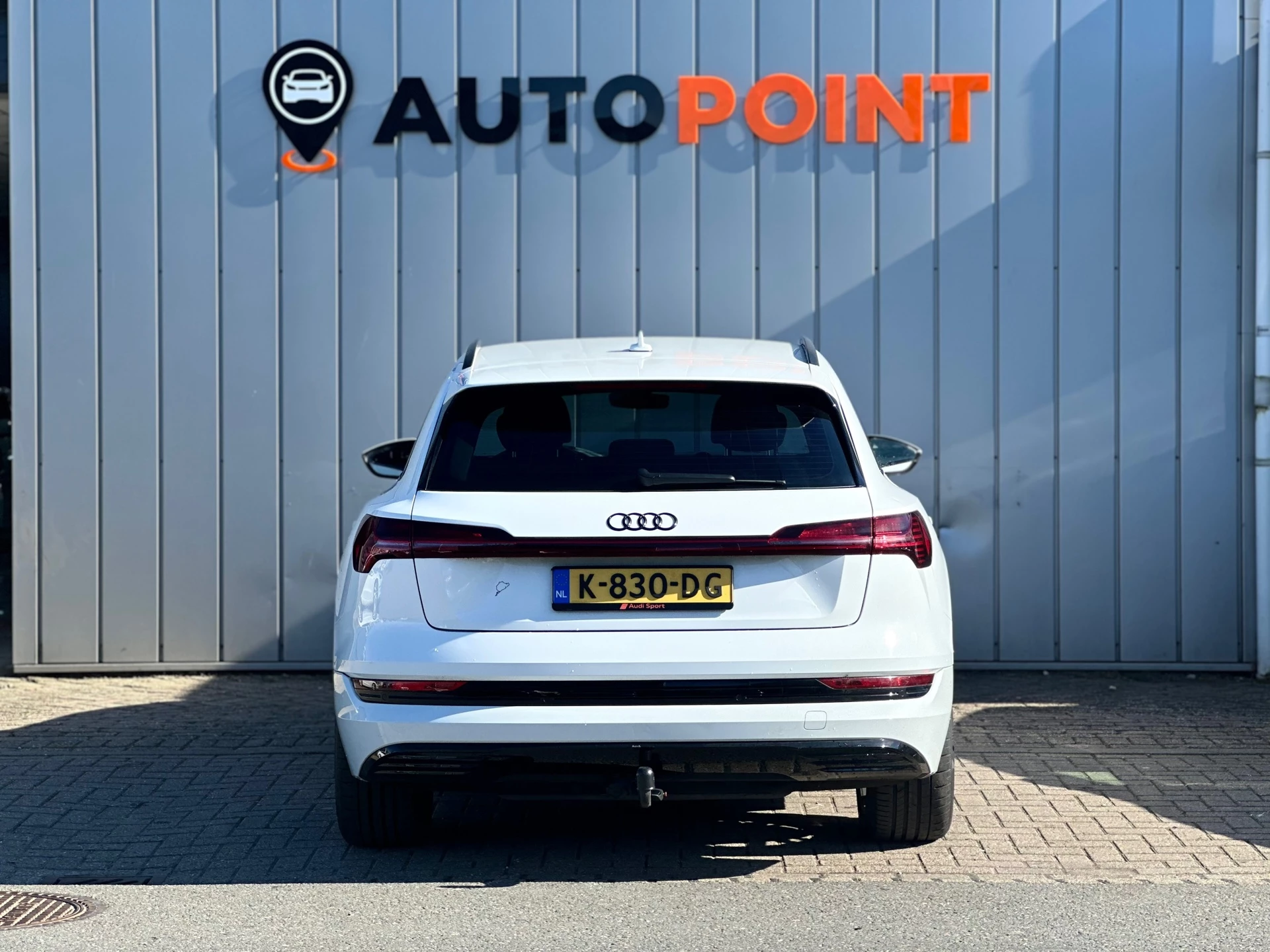 Hoofdafbeelding Audi e-tron