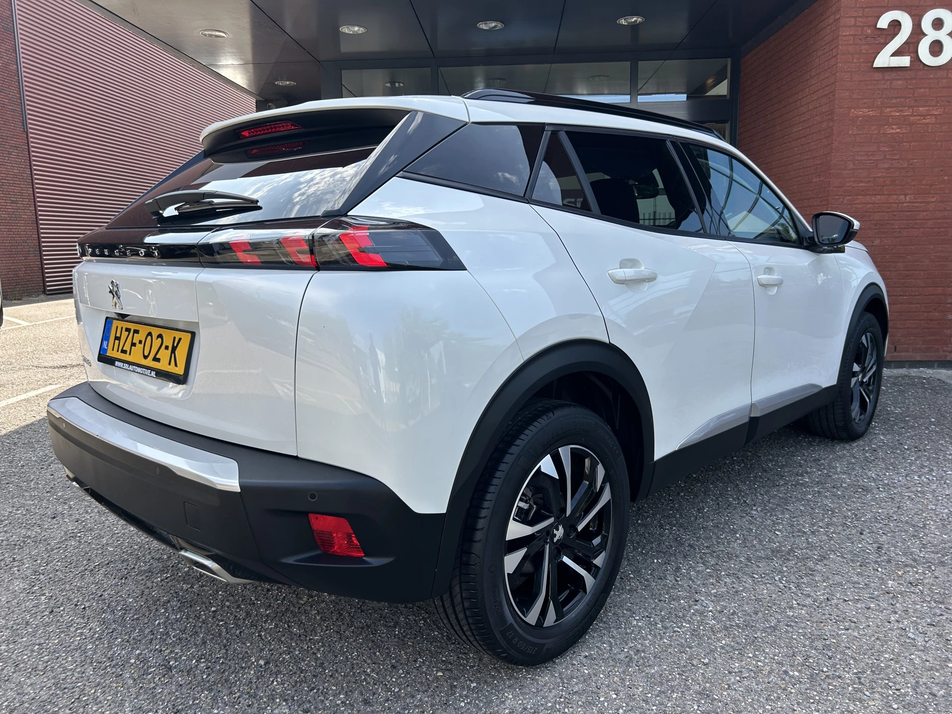 Hoofdafbeelding Peugeot 2008