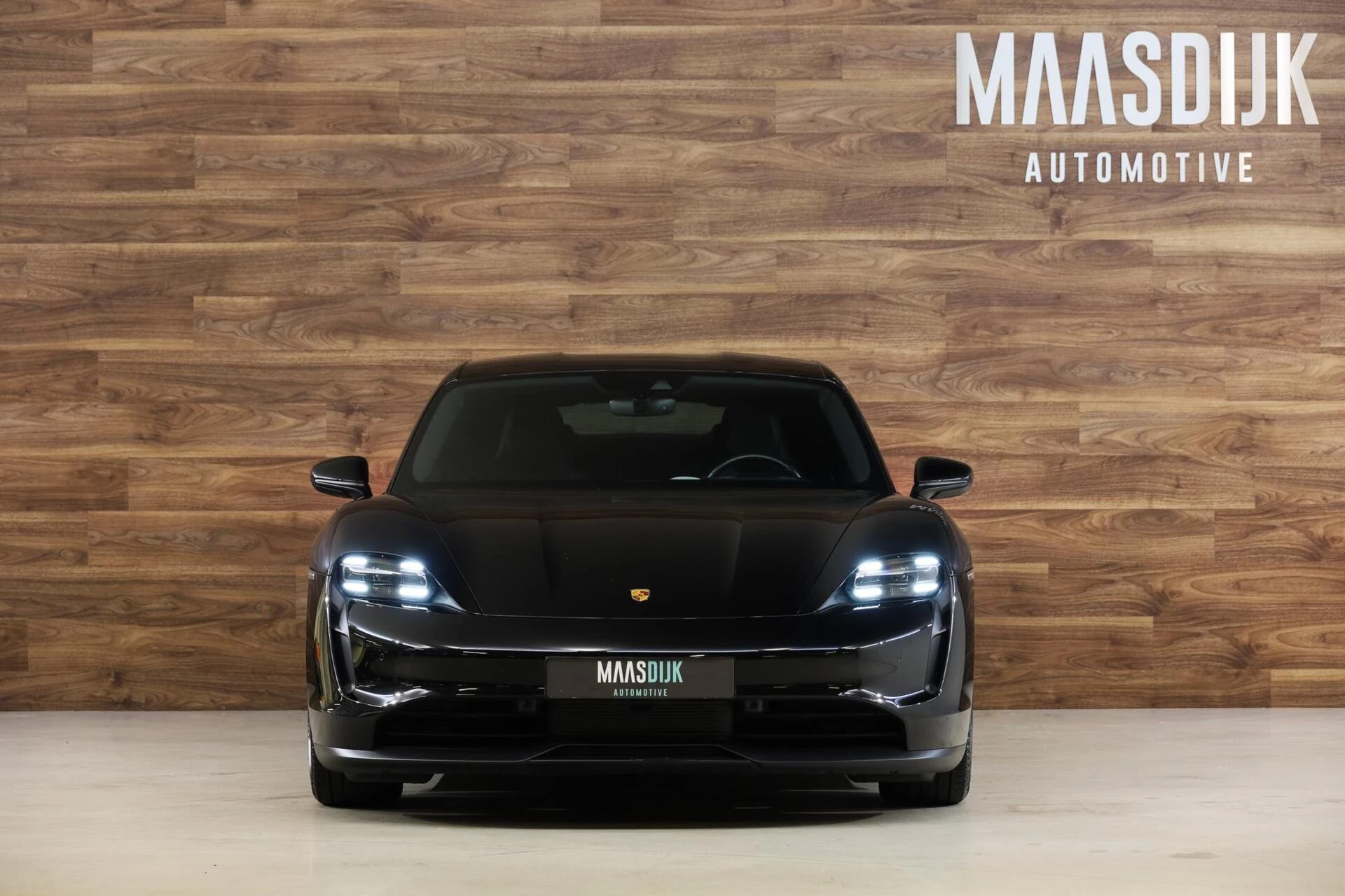 Hoofdafbeelding Porsche Taycan