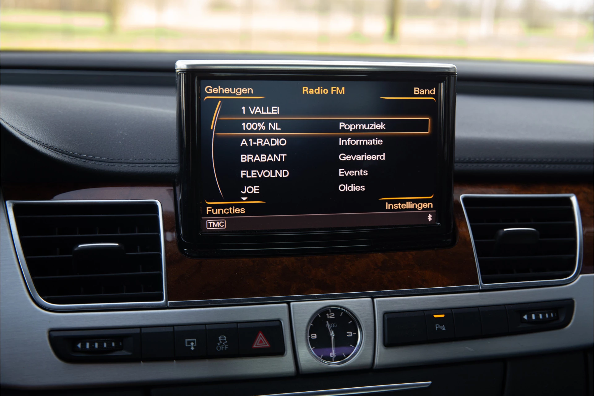 Hoofdafbeelding Audi A8