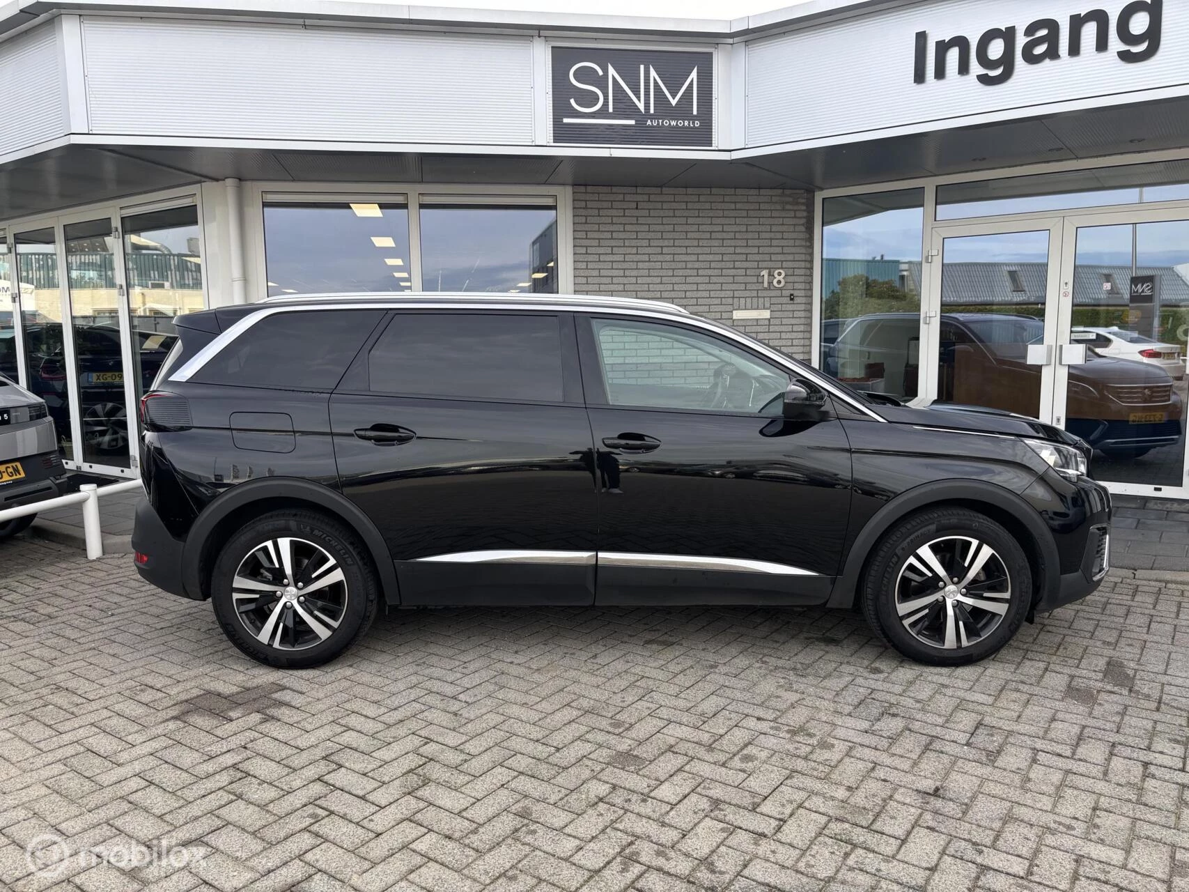 Hoofdafbeelding Peugeot 5008