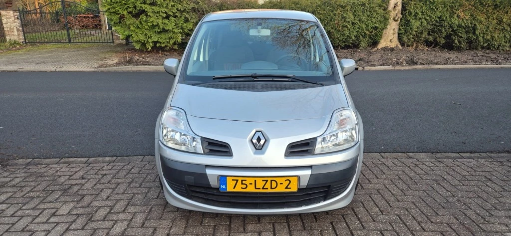 Hoofdafbeelding Renault Modus