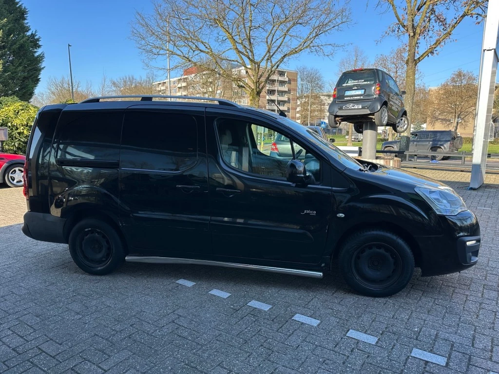 Hoofdafbeelding Peugeot Partner