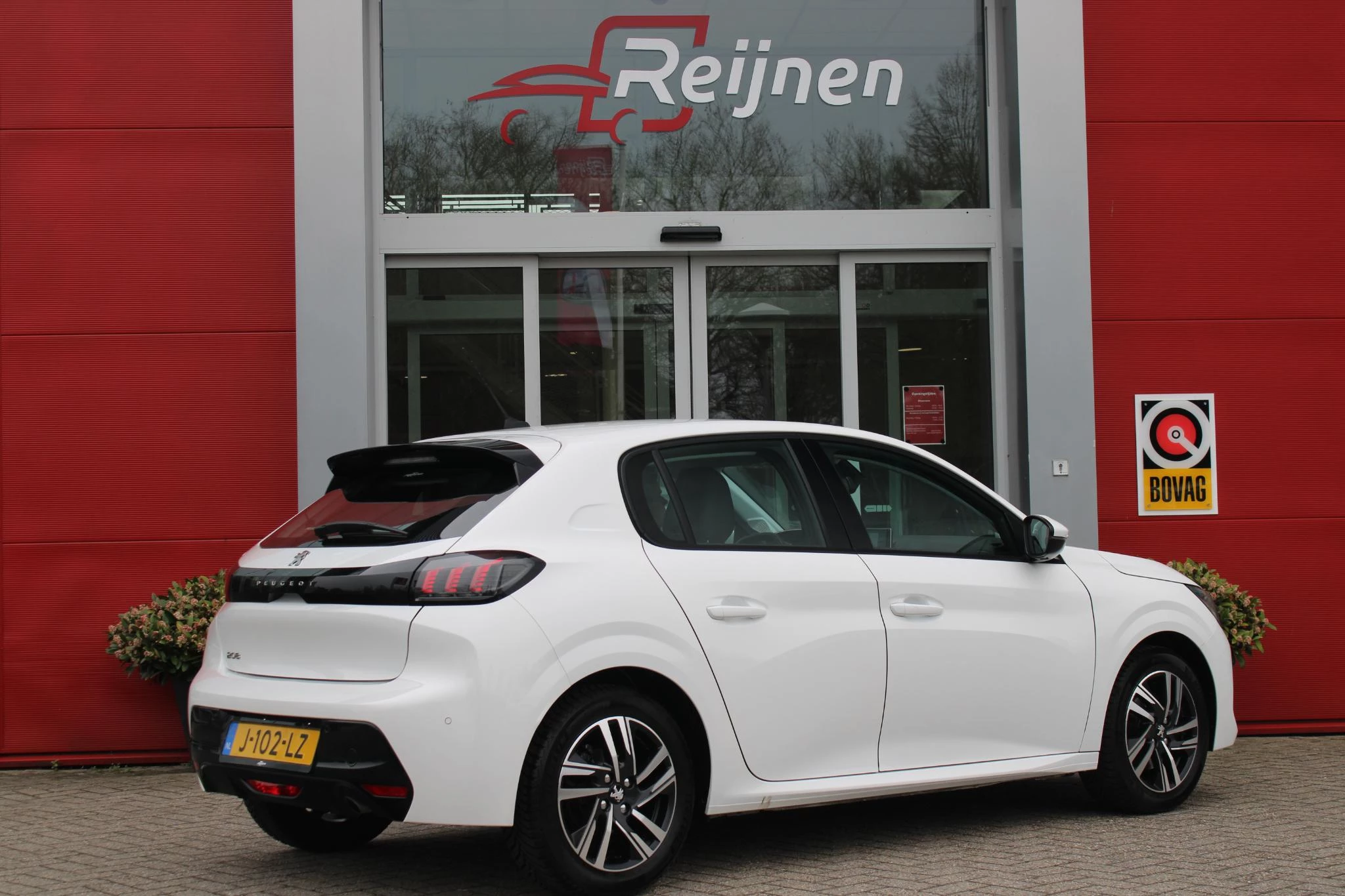 Hoofdafbeelding Peugeot 208