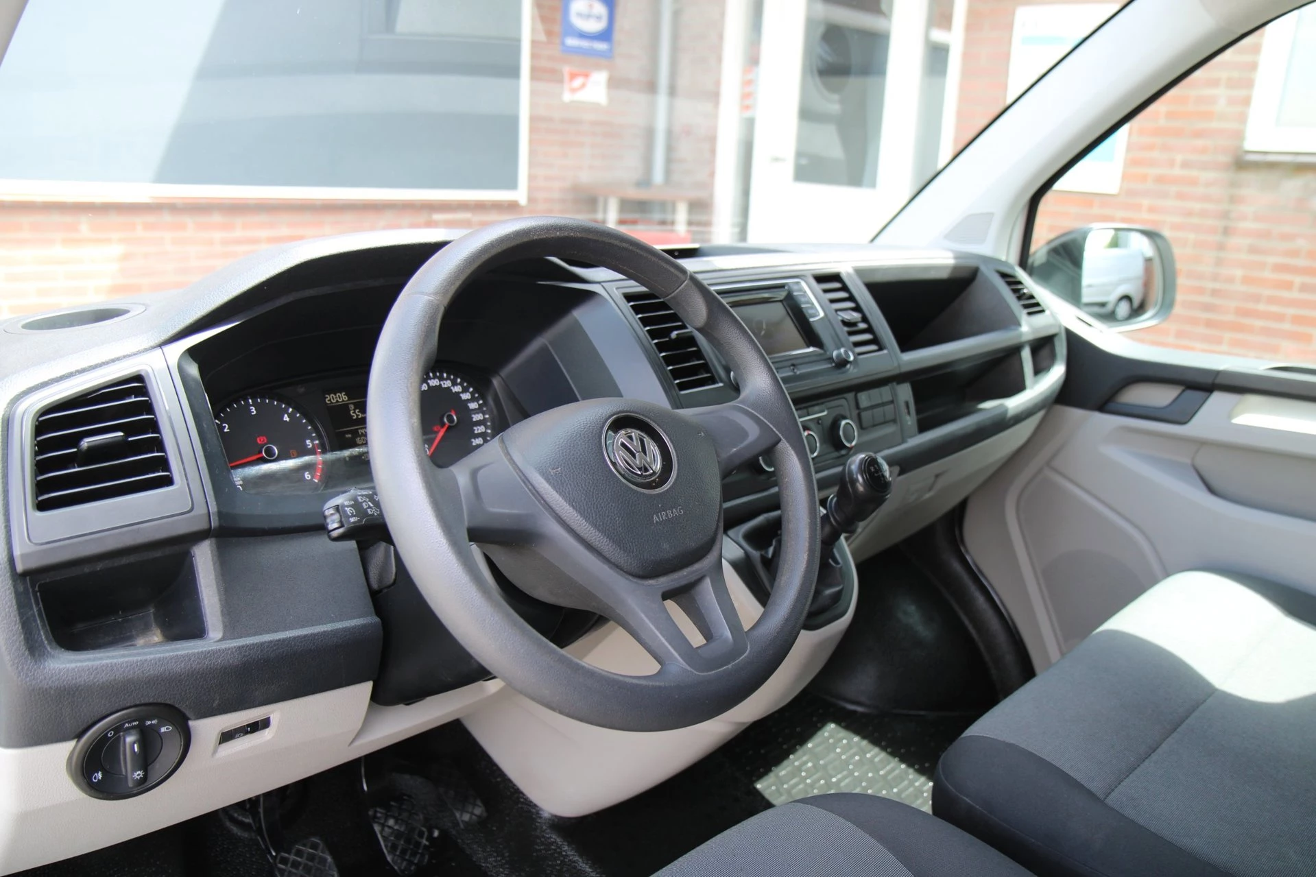Hoofdafbeelding Volkswagen Transporter