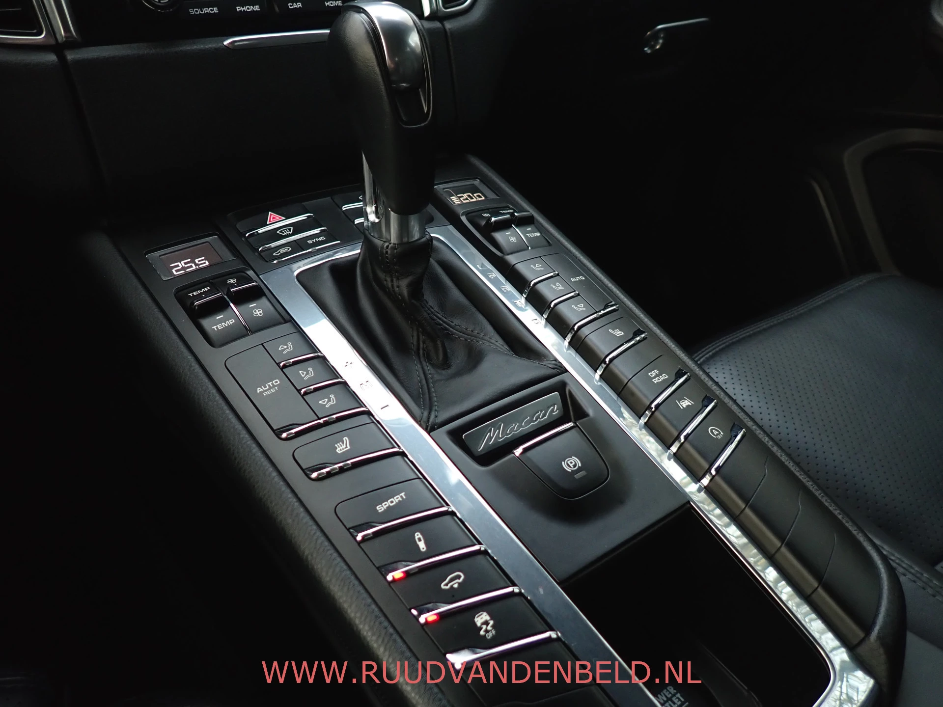 Hoofdafbeelding Porsche Macan