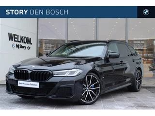 BMW 5 Serie Touring 530e High Executive M Sport Automaat / Achteruitrijcamera / Adaptieve LED / Live Cockpit Professional / Parking Assistant / Stoelverwarming